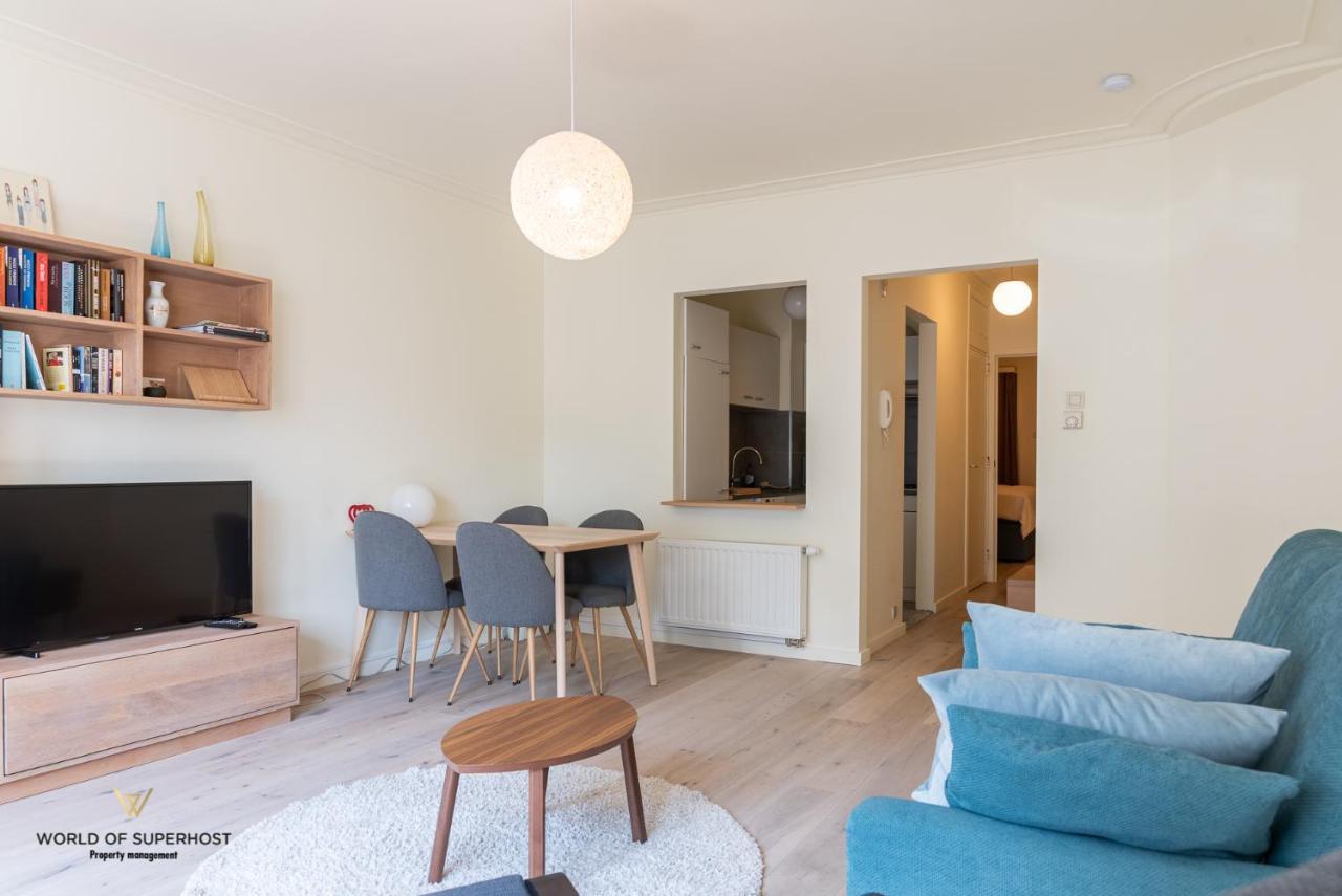 Helene, Appartement Vlakbij Het Strand ออสเทนด์ ภายนอก รูปภาพ